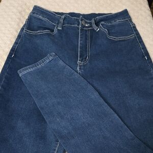 Classic High-Rise Women's Jeans in Dark Blue